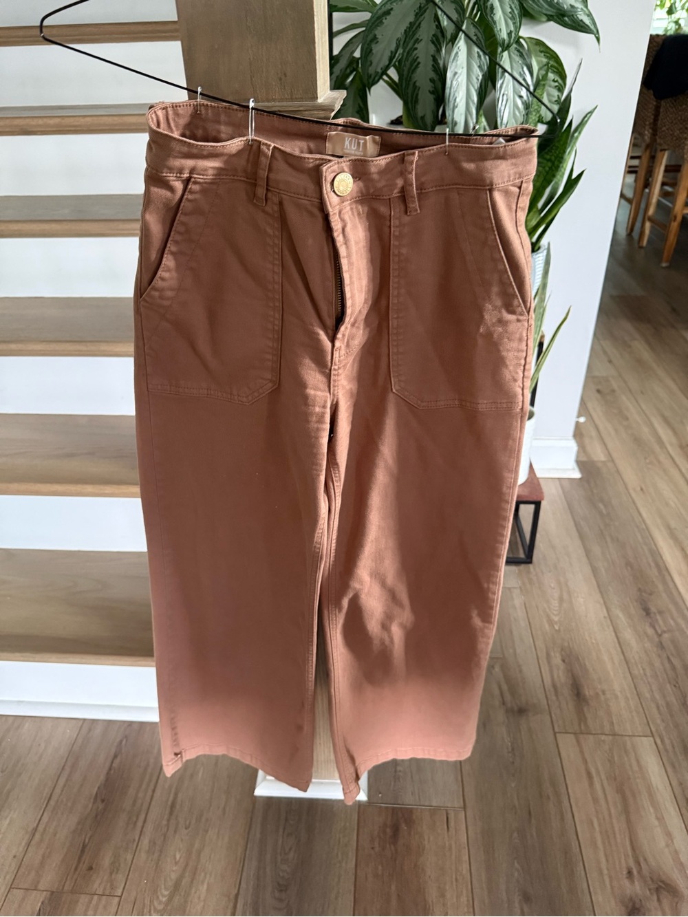 Kut from the Kloth Women's Wide Leg Jeans in Tan